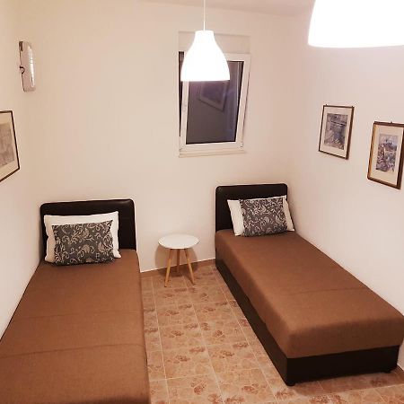 Tufio Apartmani Ulcinj Bagian luar foto