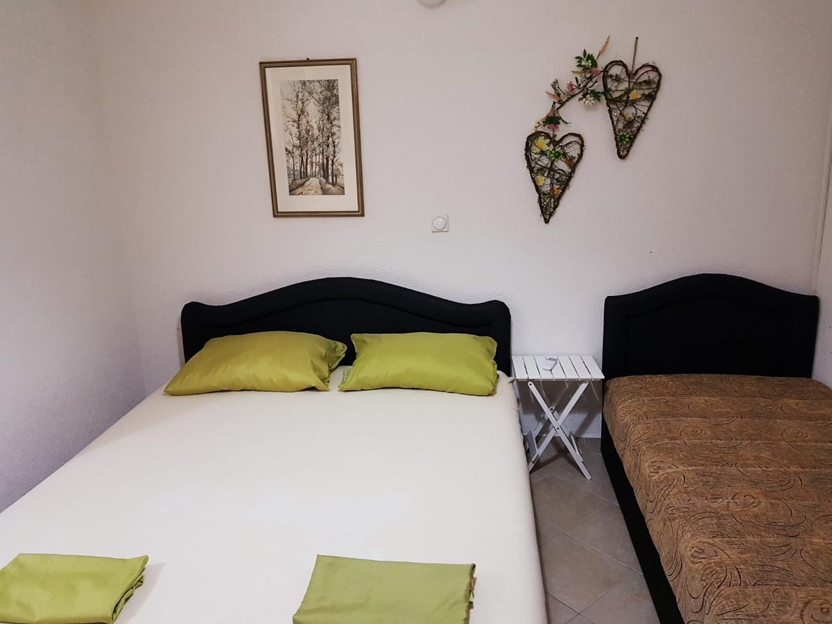 Tufio Apartmani Ulcinj Bagian luar foto