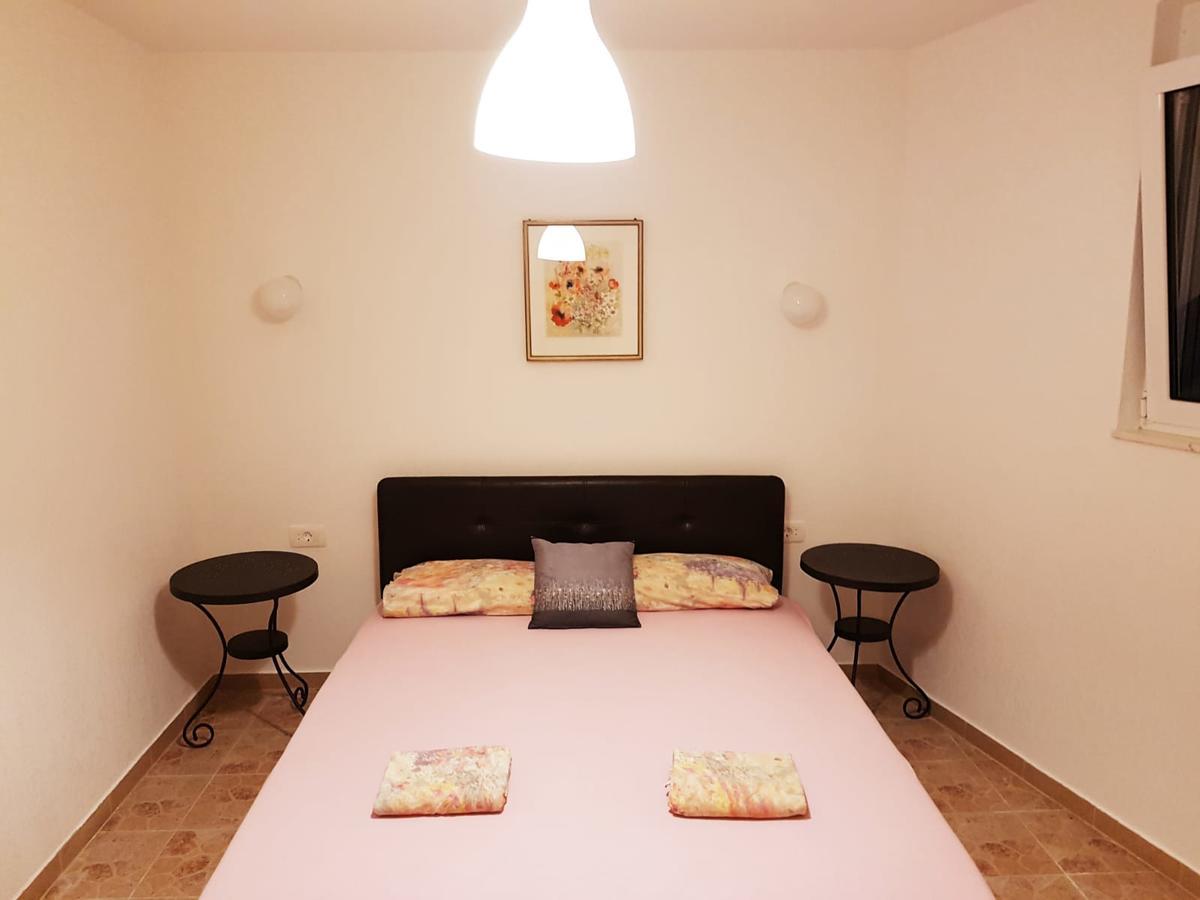 Tufio Apartmani Ulcinj Bagian luar foto