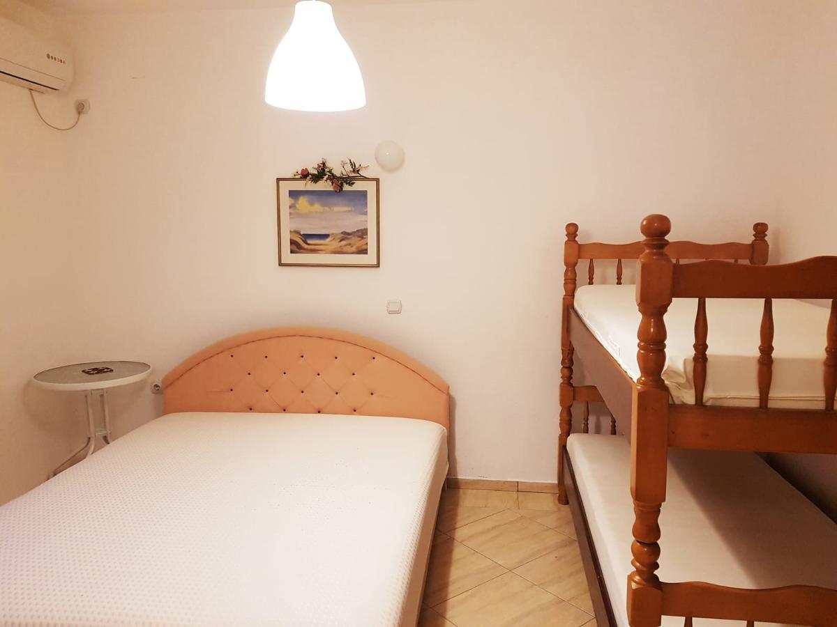 Tufio Apartmani Ulcinj Bagian luar foto